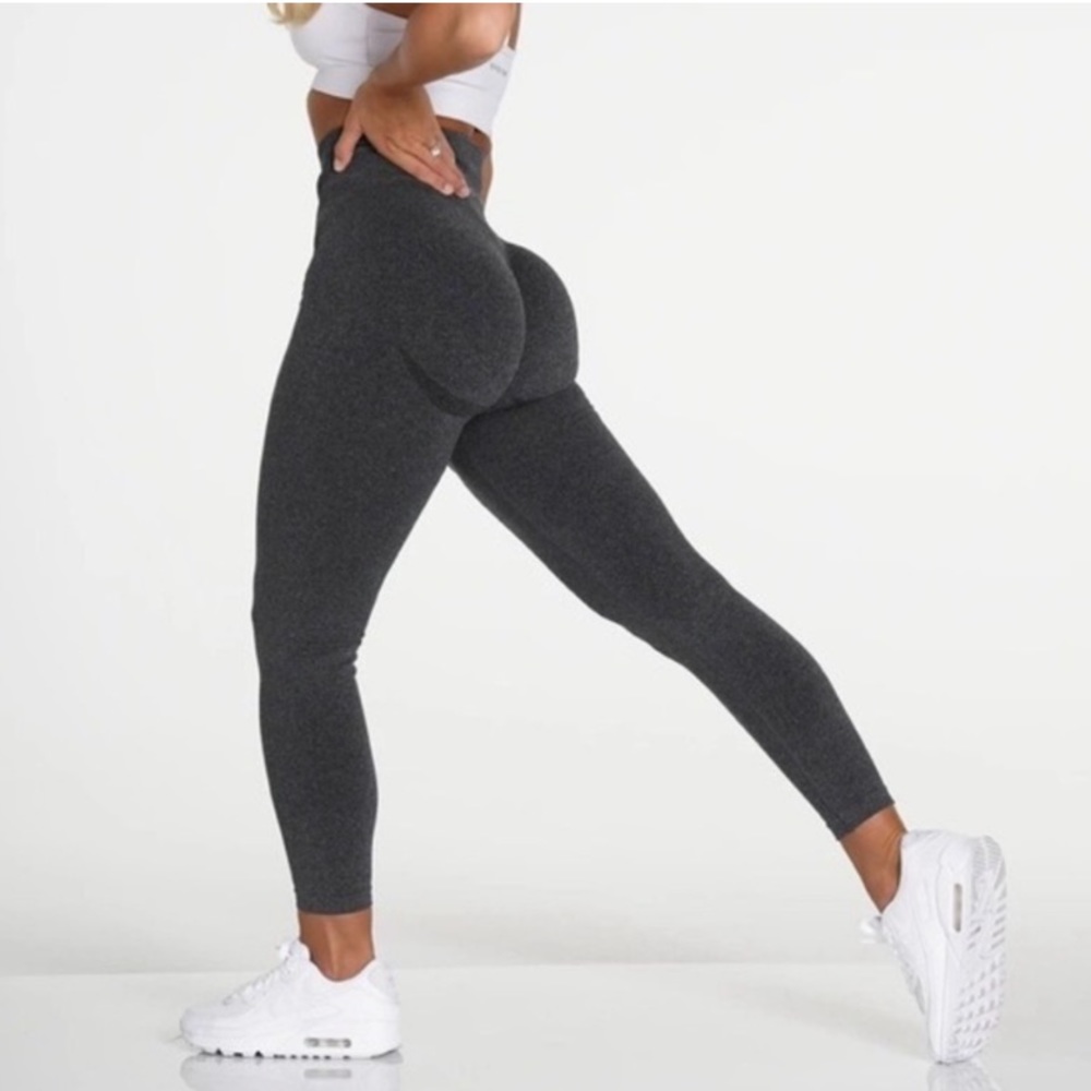 NVTGN Black Speckled Contour Seamless Leggings